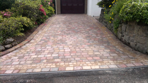 Traditional Driveway Designs