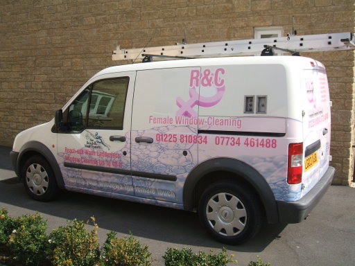 Window cleaners in corsham,bath,chippenham,trowbridge and melksham