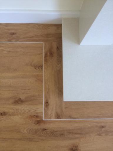 Karndean Knight tile Border work