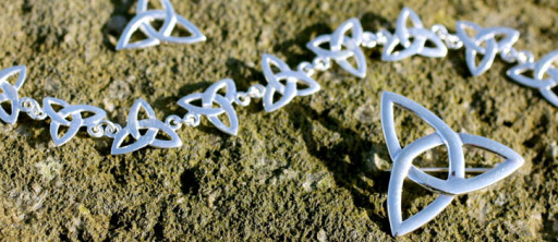Celtic trinty knot jewellery