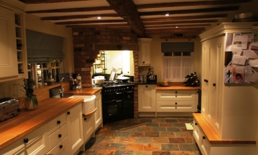 Eden Painted kitchen In Leamington Spa