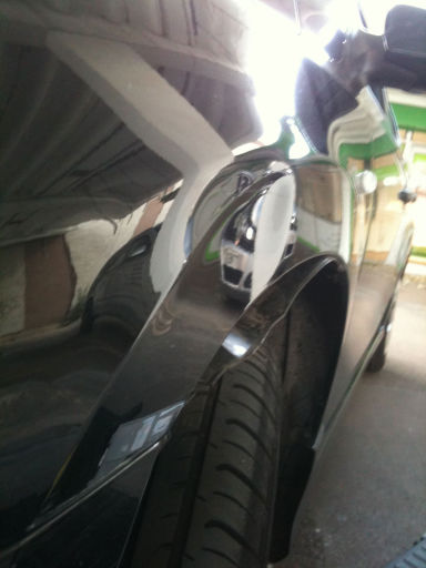 HYUNDAI I30 FRONT WING BEFORE