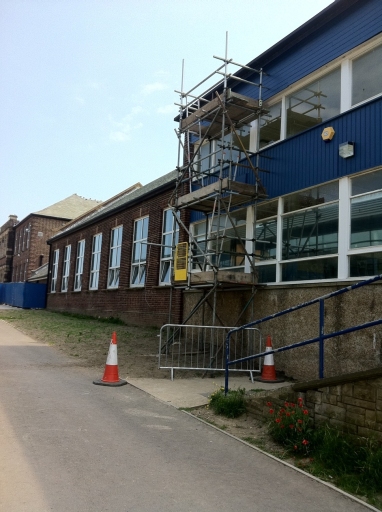 Scaffolding with minor disruption