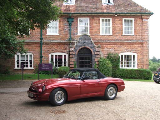 MG RV8 3.9ltr inj