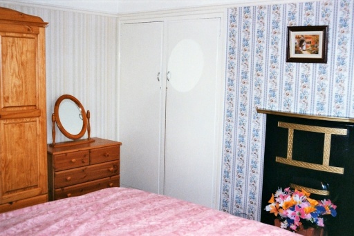 lauraleeholidays master bedroom