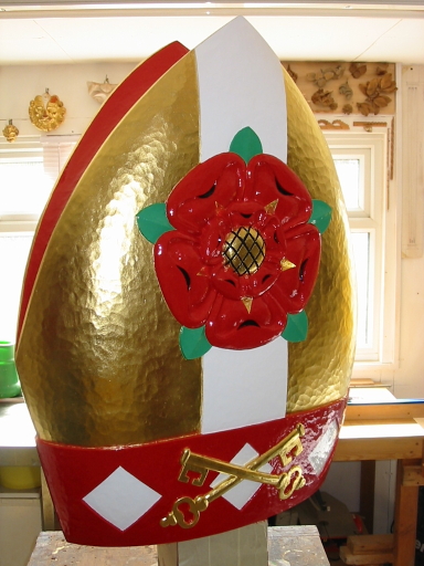 Bishops Mitre carved in Mahogany. Oil gilded with polychrome finishes