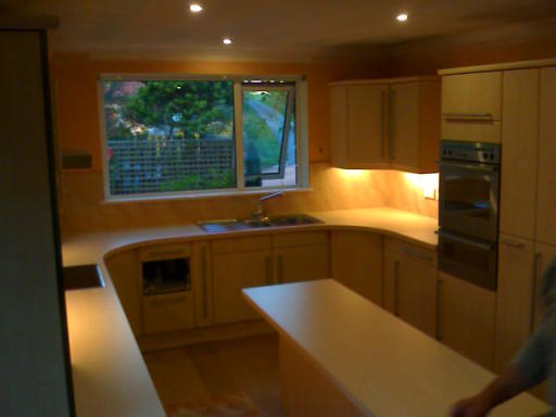 KITCHEN FITTERS&amp; JOINERS IN EDINBURGH