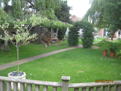 Little Poppets Day Nursery garden