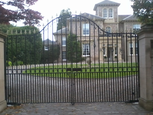 driveway gates