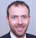 Mr Nick de Roeck FRCS(Tr+Orth), Consultant Orthopaedic Surgeon, Specialising in Hip and Knee Surgery