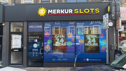 MERKUR Slots - Cardiff Albany Road (64)