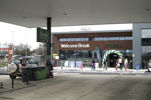 Welcome Break Newark Service Area located on the outskirts of the market town of Newark-on-Trent in Nottinghamshire, just off the A1.