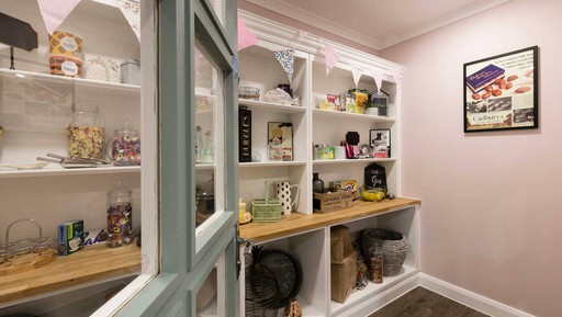 Shop