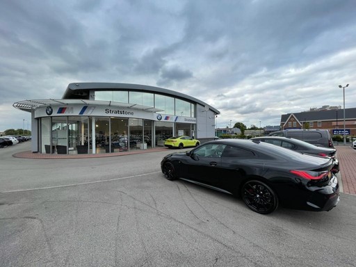 Cars outside the BMW Hull dealership
