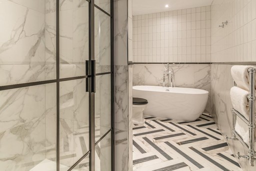Sycamore Suite Bathroom
