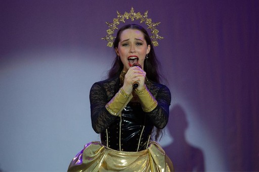 Zara Garvie - SIX performance 2024