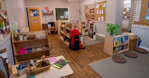 Busy Bees at Mansfield Vicar Water - The best start in life