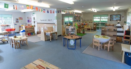 Busy Bees at Chippenham Bath Road - The best start in life