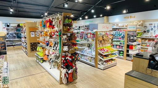 Pets Corner Wootton Interior
