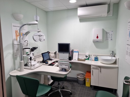 Specsavers Opticians and Audiologists - Shandwick Place