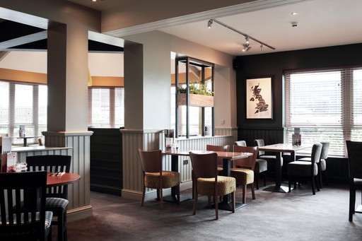 Morton Park Beefeater Restaurant