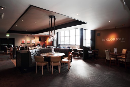Morton Park Beefeater Restaurant