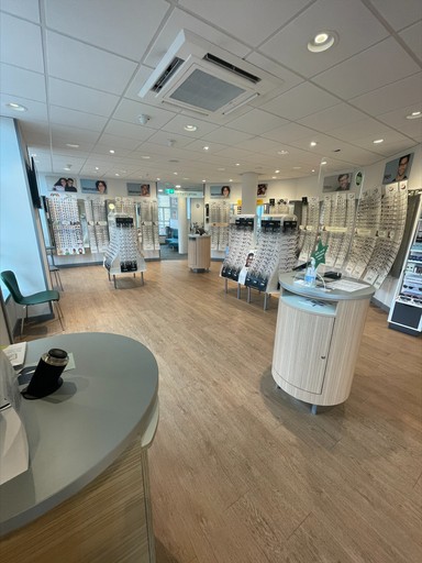 Specsavers Glasgow Trongate interior