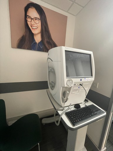 Specsavers Glasgow Trongate interior