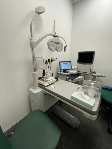 Specsavers Glasgow Trongate interior