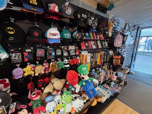 Pop culture merchandise, gaming, film and tv gifts