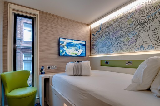 hub by Premier Inn bedroom