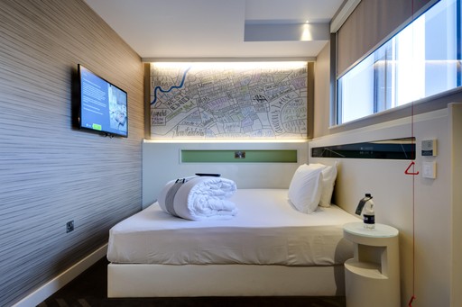 hub by Premier Inn bedroom