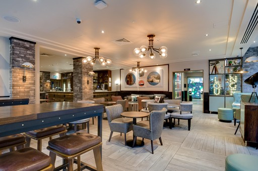 hub by Premier Inn Lounge Cafe Bar