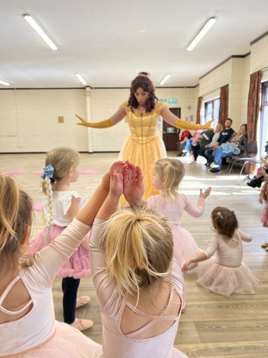 Linzi Grace Dance
