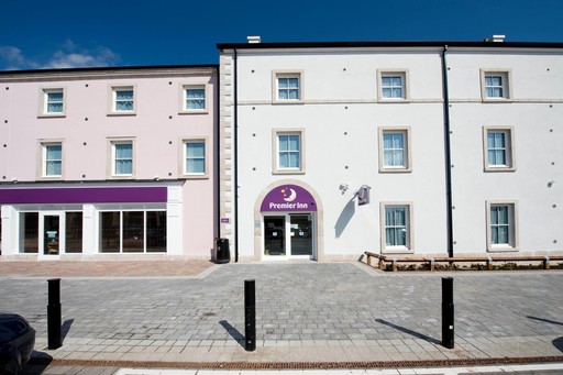 Premier Inn Penrith hotel exterior