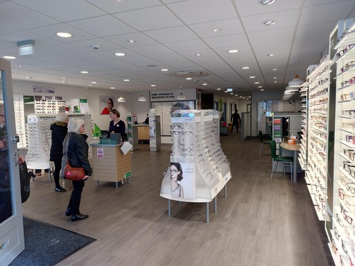 Specsavers Opticians and Audiologists - St Ives