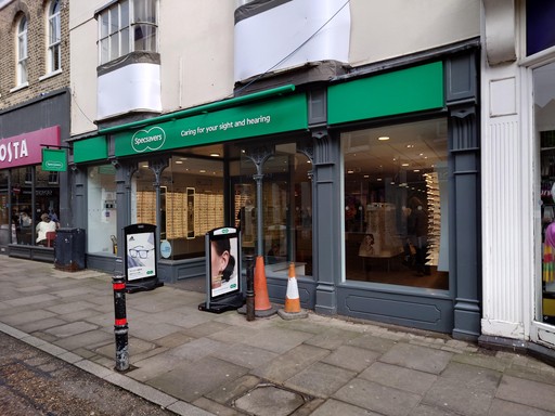 Specsavers Opticians and Audiologists - St Ives