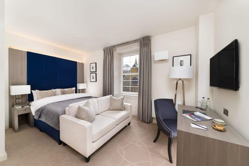 Deluxe Suites