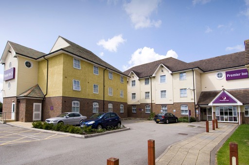 Premier Inn Hull North hotel exterior
