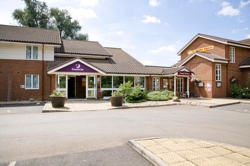 Premier Inn Northampton Gt Billing/A45 hotel exterior