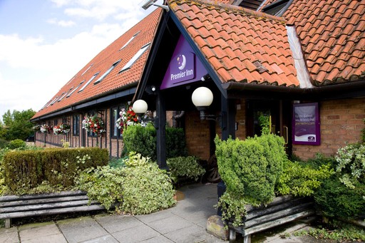 Premier Inn Milton Keynes South hotel exterior