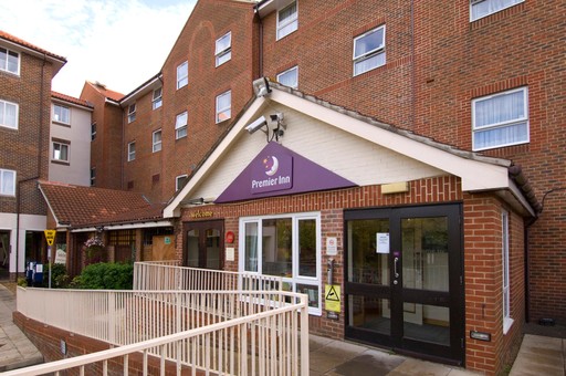 Premier Inn Hastings hotel exterior