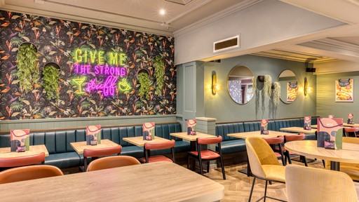 The Social Restaurant