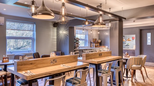 Premier Inn Chelmsford (Boreham) breakfast room