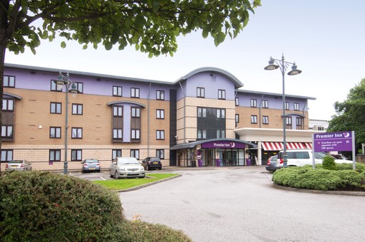 Premier Inn Leeds City Centre (Wellington Street) hotel