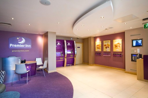 Edinburgh Airport (Newbridge)