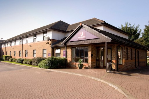 Premier Inn Cardiff City South hotel