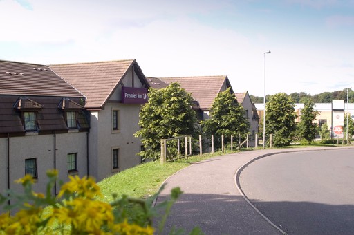 Premier Inn Dundee North hotel exterior
