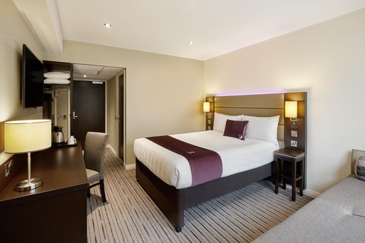 Premier Inn bedroom