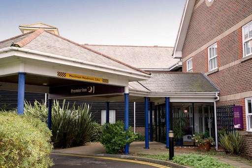 Premier Inn Braintree (Freeport Village) hotel exterior